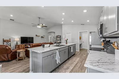 6328 Gardner Drive, Lakeland, FL 33813 - Photo 10