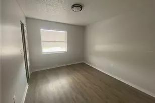 206 Mary Catherine Ct, Lakeland, FL 33809 - Photo 10