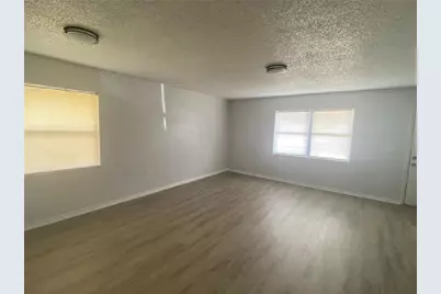206 Mary Catherine Court, Lakeland, FL 33809 - Photo 2