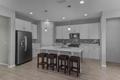 295 Lake Smart Circle, Winter Haven, FL 33881 - Photo 2
