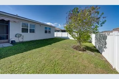 295 Lake Smart Circle, Winter Haven, FL 33881 - Photo 12
