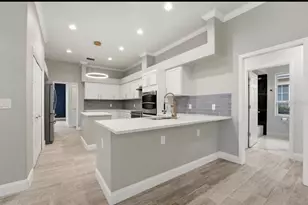 507 Cheval Dr, Venice, FL 34292 - Photo 12