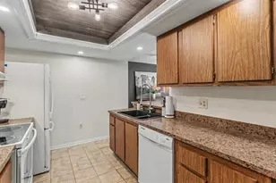 2025 Sylvester Rd, Lakeland, FL 33803 - Photo 12