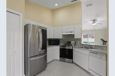 5553 Moon Valley Drive, Lakeland, FL 33812 - Photo 16