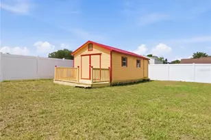 5553 Moon Valley Dr, Lakeland, FL 33812 - Photo 6