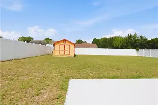 5553 Moon Valley Dr, Lakeland, FL 33812 - Photo 8