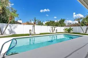 2331 Peppercorn St, Kissimmee, FL 34741 - Photo 4