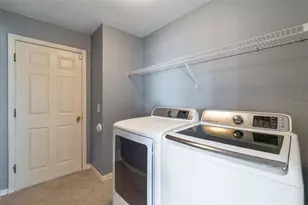 6352 Prominence Point Dr, Lakeland, FL 33813 - Photo 38