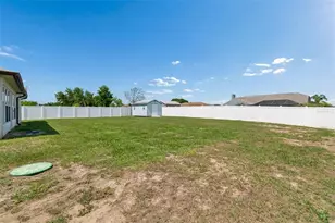 6352 Prominence Point Dr, Lakeland, FL 33813 - Photo 42