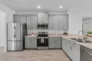 2728 Hudson St, Lakeland, FL 33810 - Photo 12