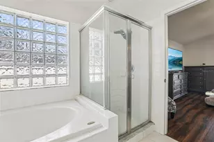 1210 Waterford Dr, Lakeland, FL 33803 - Photo 24