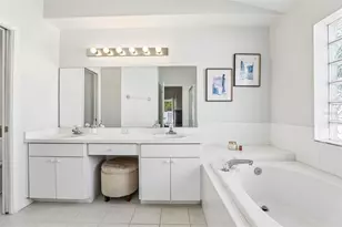 1210 Waterford Dr, Lakeland, FL 33803 - Photo 22