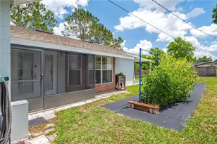 7503 Willow Wisp Dr W, Lakeland, FL 33810 - Photo 30
