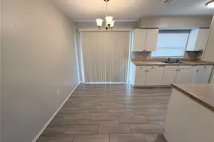 651 Duncan Cir W, Auburndale, FL 33823 - Photo 8