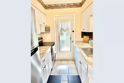 1600 W Lake Parker Drive #B4, Lakeland, FL 33805 - Photo 6