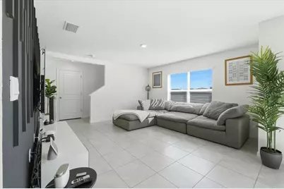 1211 Tahitian Sunrise Drive, Plant City, FL 33565 - Photo 12