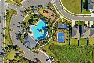 1211 Tahitian Sunrise Dr, Plant City, FL 33565 - Photo 6
