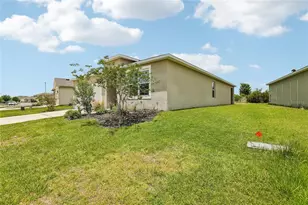 5651 Siltstone St, Lakeland, FL 33811 - Photo 2