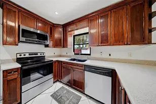 5020 Pine St, Seffner, FL 33584 - Photo 12