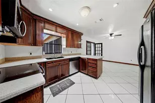 5020 Pine St, Seffner, FL 33584 - Photo 12