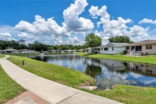6257 Silver Lakes Dr W, Lakeland, FL 33810 - Photo 2