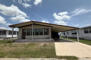 1007 Cassandra Ln, Lakeland, FL 33809 - Photo 1