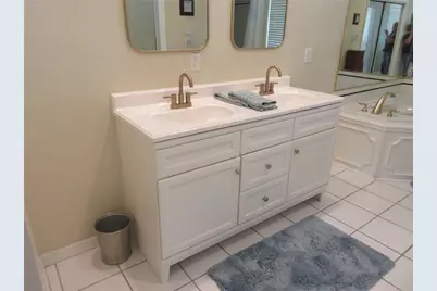 936 Hamilton Place Drive, Lakeland, FL 33813 - Photo 12