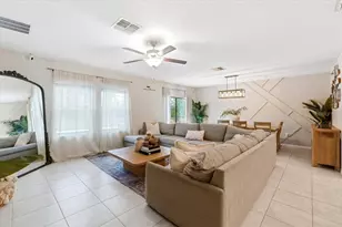 4306 Salt Springs Ln, Lakeland, FL 33811 - Photo 10