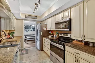 6326 Cedar Ct, Lakeland, FL 33813 - Photo 16