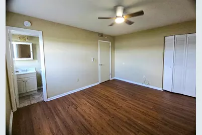 1920 E Edgewood Drive #J5, Lakeland, FL 33803 - Photo 8