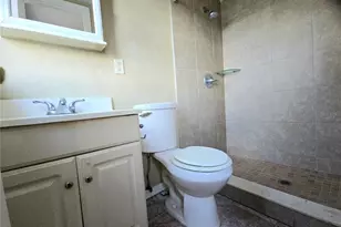 1920 E Edgewood Dr, Lakeland, FL 33803 - Photo 12