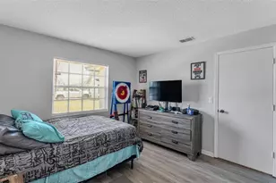 6203 Vintner Ln, Lakeland, FL 33809 - Photo 4