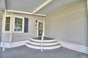 4960 Goldenview Ln, Lakeland, FL 33811 - Photo 6