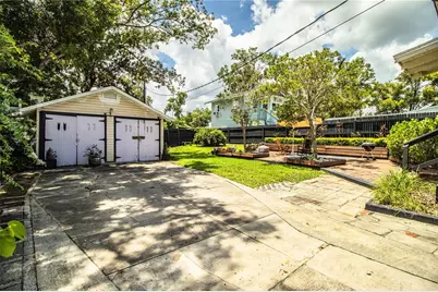 721 Frank Lloyd Wright Way, Lakeland, FL 33803 - Photo 6