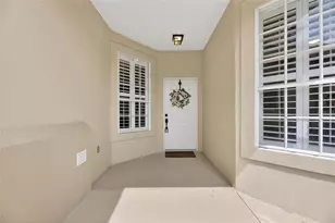 459 Enclave Pl, Lakeland, FL 33803 - Photo 2