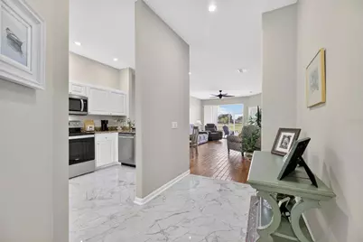 459 Enclave Place #459, Lakeland, FL 33803 - Photo 6