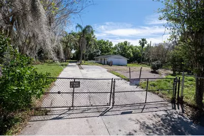 2910 Frank Moore Road, Plant City, FL 33566 - Photo 2