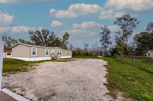 3205 J And J Mnr Rd, Lakeland, FL 33810 - Photo 2