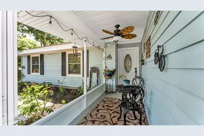 1135 Walker Circle W, Lakeland, FL 33805 - Photo 4