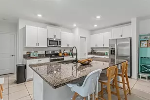 2063 Old Pasture Ln, Lakeland, FL 33801 - Photo 10