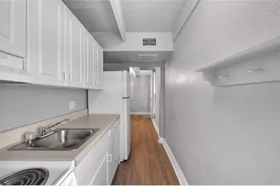 1513 Club Circle, Lakeshore, FL 33854 - Photo 10