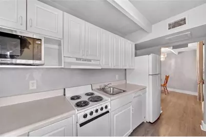 1513 Club Circle, Lakeshore, FL 33854 - Photo 16