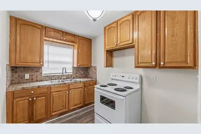 1050 Pine Avenue, Lake Wales, FL 33853 - Photo 6