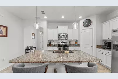 4007 Prima Lago Circle, Lakeland, FL 33810 - Photo 6