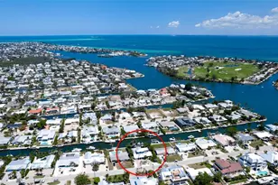 522 68th St, Holmes Beach, FL 34217 - Photo 60