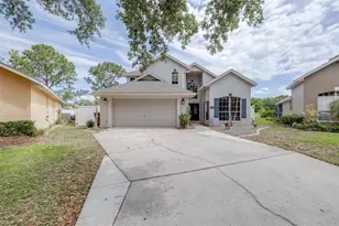 2239 Mallory Cir, Haines City, FL 33844 - Photo 2
