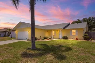 343 Sterling Dr, Winter Haven, FL 33884 - Photo 1