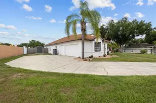 2881 Chatsworth Ln, Lakeland, FL 33812 - Photo 70