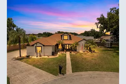 2881 Chatsworth Lane, Lakeland, FL 33812 - Photo 2