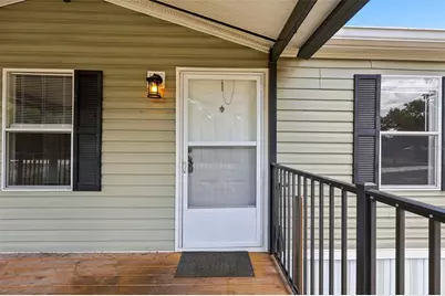 136 Creekwood Run, Lakeland, FL 33809 - Photo 18
